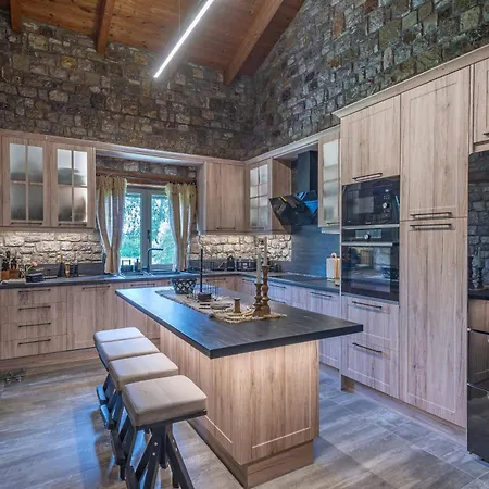 Pietra Akoli Holiday home