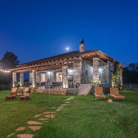 Holiday home Pietra Akoli *