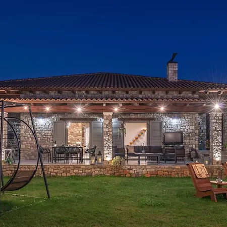 Pietra Akoli * Rodhodhafni