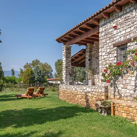 Pietra Akoli Holiday home Rodhodhafni