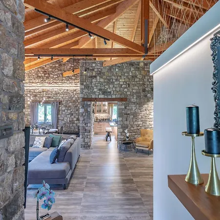 別荘 Pietra Akoli Rodhodháfni